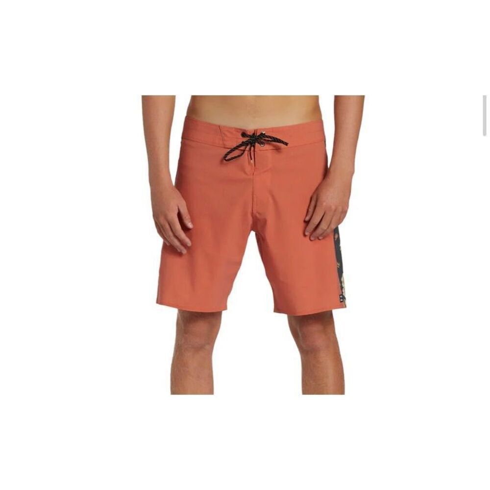 Billabong D Bah men’s burnt orange Floral board shorts 31